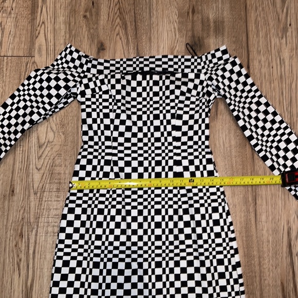 NEW! HP 🥳🥳🥳Zara Checkered Print Mini Dress - Picture 7 of 9